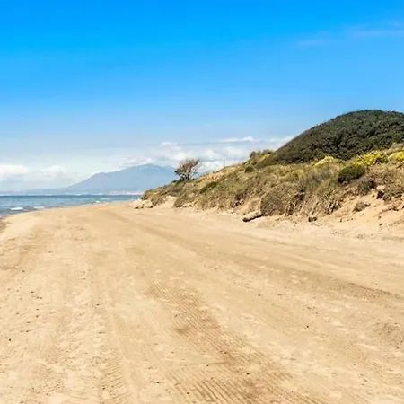 Absolute High End Near With Jacuzzi! فيلة