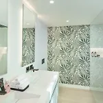 Absolute High End Near With Jacuzzi! Vila Marbella