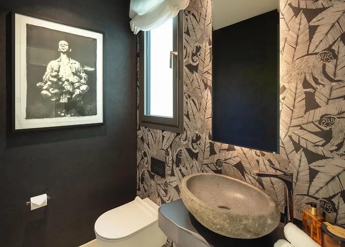 Absolute High End Near With Jacuzzi! * Marbella