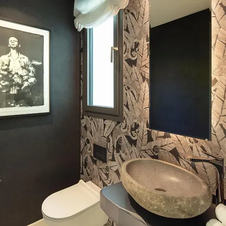 Absolute High End Near With Jacuzzi! * Marbella